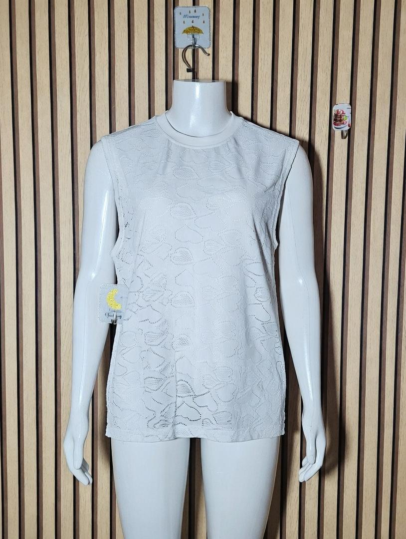 ULC Cream Lace Sleeveless Top